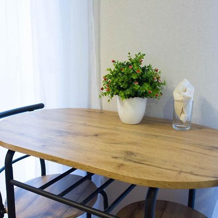 Cozy Studio In The City Center - Mykoly Khvylovoho Str 5-1 Charkiv Esterno foto