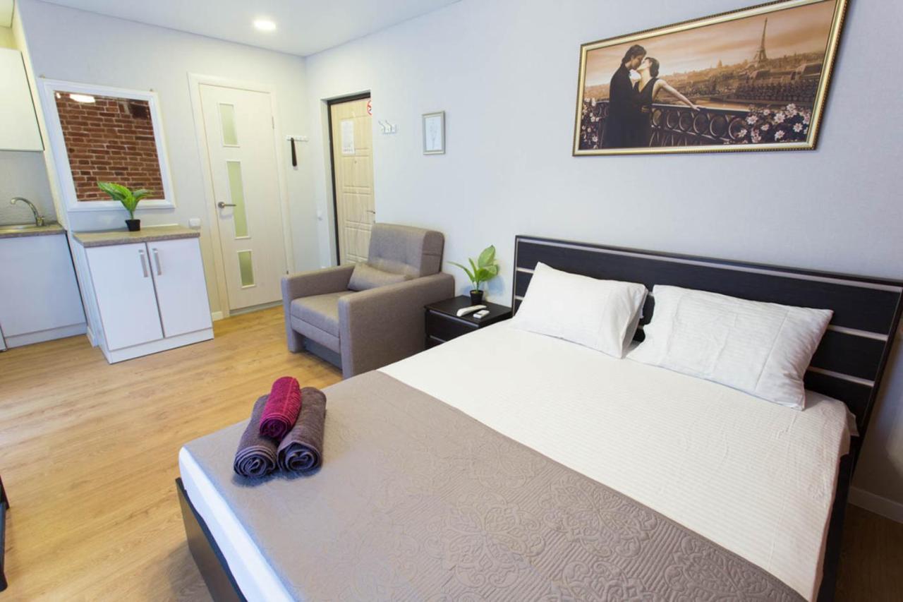 Cozy Studio In The City Center - Mykoly Khvylovoho Str 5-1 Charkiv Esterno foto